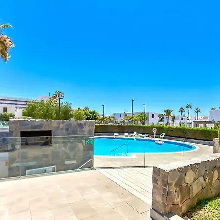 Apartmán Two Bedroom Apartment, Near Playa De Las Americas, Free Wifi, Pool *