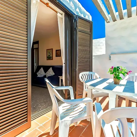 Apartment Two Bedroom Apartment, Near Playa De Las Americas, Free Wifi, Pool