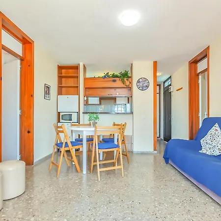 Two Bedroom Apartment, Near Playa De Las Americas, Free Wifi, Pool Apartament Playa de las Americas (Tenerife)