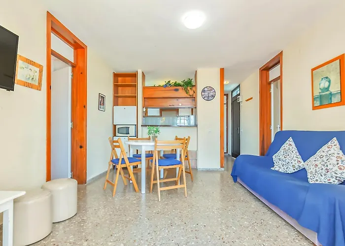 Two Bedroom Apartment, Near Playa De Las Americas, Free Wifi, Pool Apartament Playa de las Americas (Tenerife)