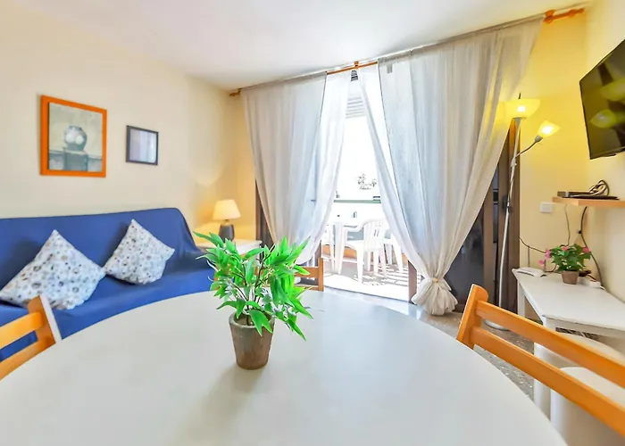 Apartament Two Bedroom Apartment, Near Playa De Las Americas, Free Wifi, Pool Playa de las Americas (Tenerife)