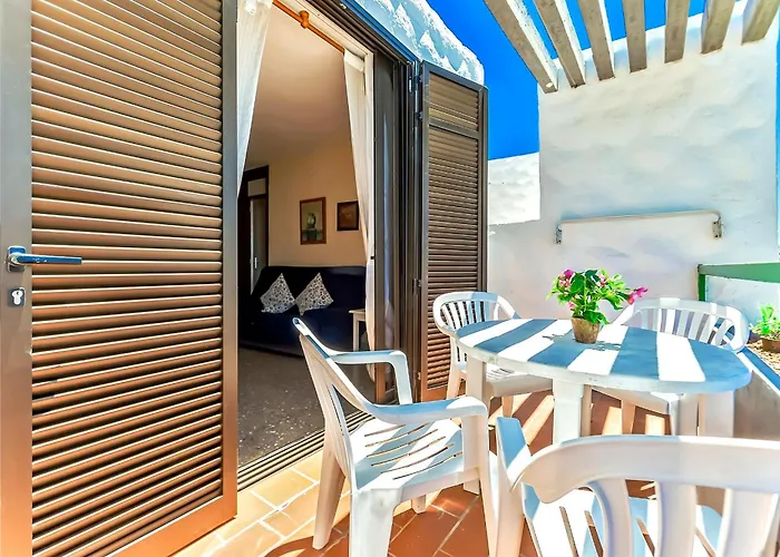 Apartament Two Bedroom Apartment, Near Playa De Las Americas, Free Wifi, Pool