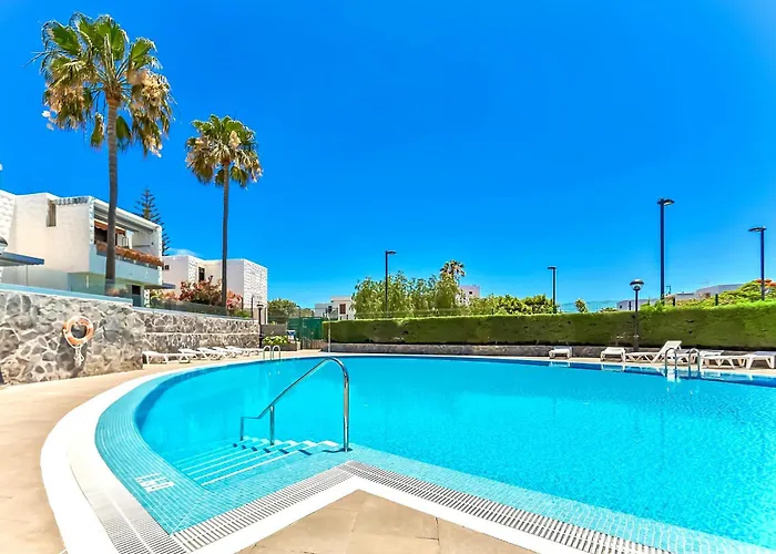 Two Bedroom Apartment, Near Playa De Las Americas, Free Wifi, Pool * Playa de las Americas (Tenerife)